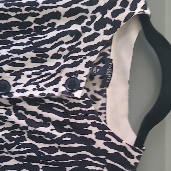 Talbots Black and Tan Cardigan - Picture 6 of 6